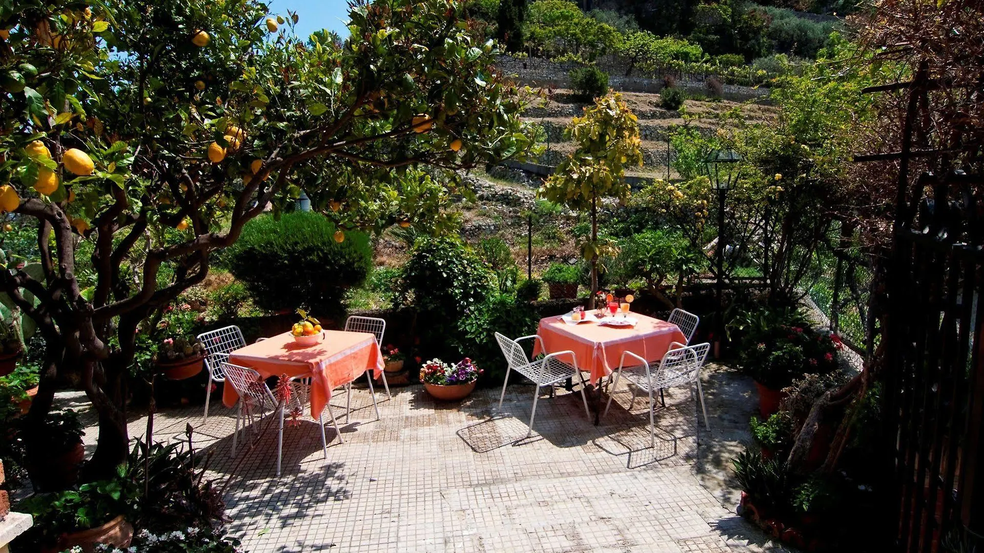 B&B U Palmentu Taormina Frühstückspension