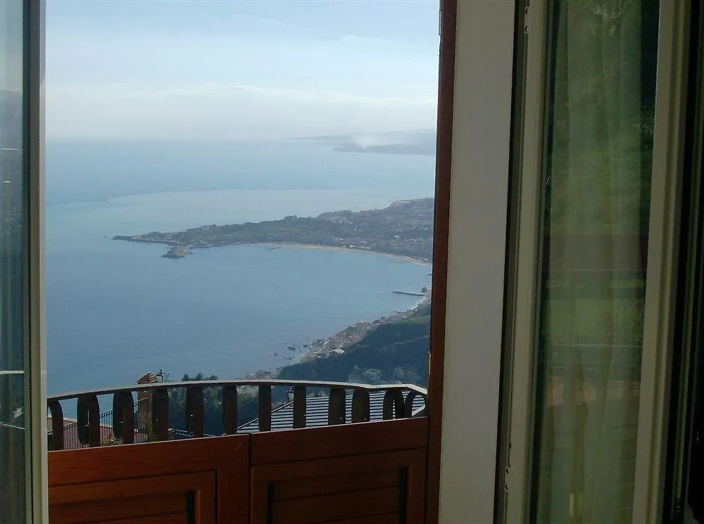Bed and breakfast B&B U Palmentu Taormina